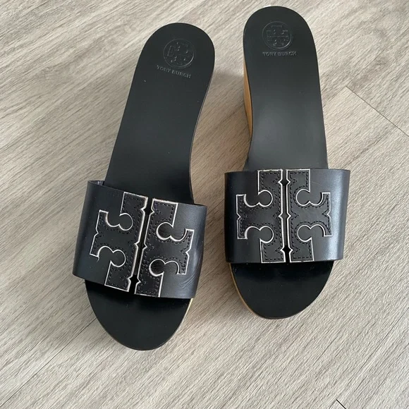Tory Burch Logo Wood Wedge Slip-on Sandals~ 9 - Picture 2 of 8